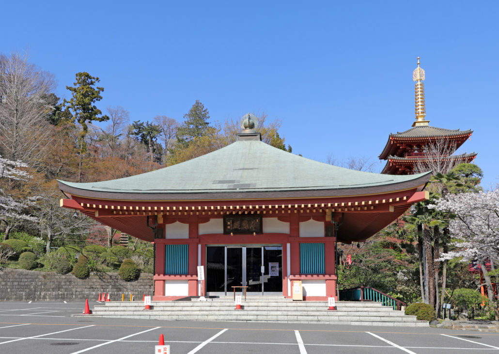 交通安全祈願殿